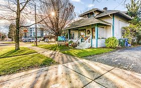 Pearl Place